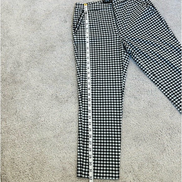 Zara Women’s Black White Gingham Ankle Cropped Pants Ruffle Trim Size M - Picture 10 of 14